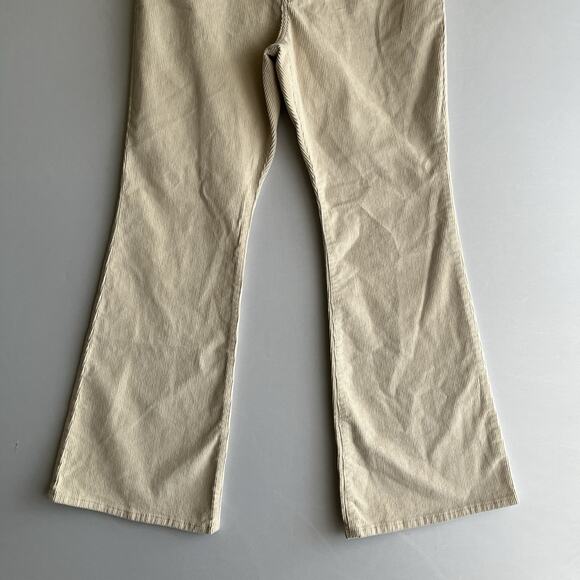 Levi’s 70’s High Rise Flare Corduroy Womens Jeans Pants Cream 32 Boho Hippie Y2K - Picture 3 of 8